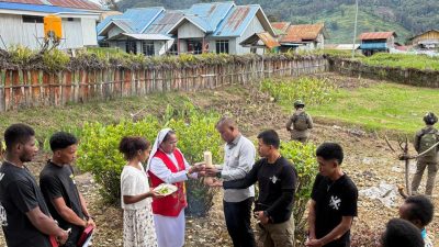 Pengamanan Satgas Damai Cartenz Hadirkan Rasa Aman Saat Ibadah Prapaskah di Sinak